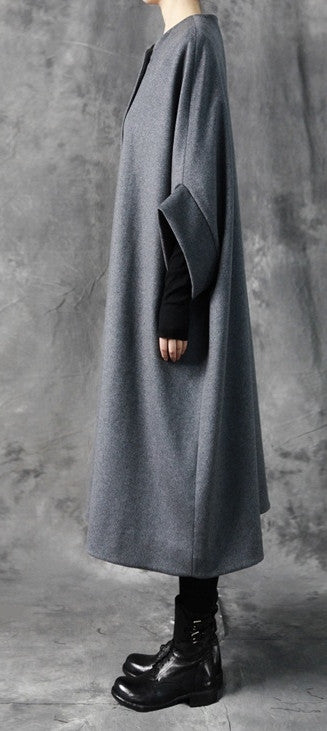 Avangarde Women Coat / Oversized Overlong Wool Long Sleeve Minimalist Style - Ofelya Boutique