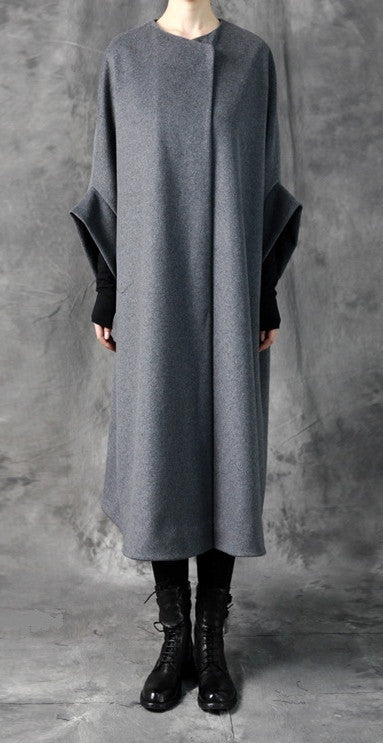 Avangarde Women Coat / Oversized Overlong Wool Long Sleeve Minimalist Style - Ofelya Boutique