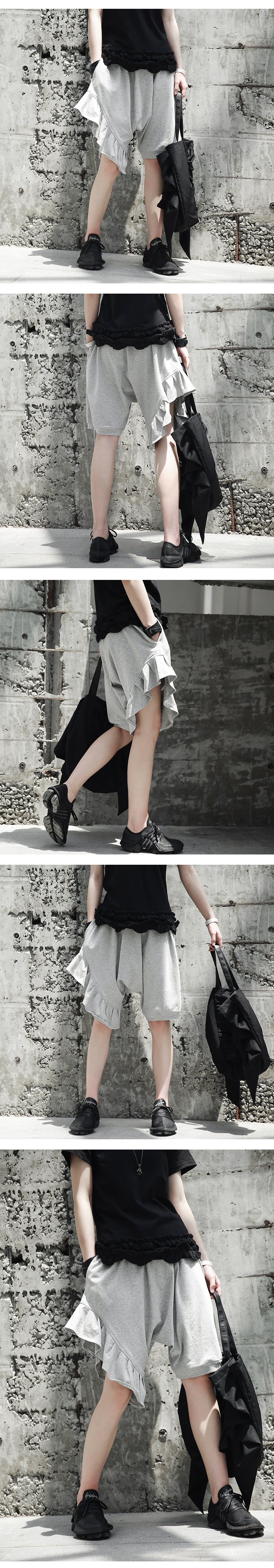 Lotus Leaf Pinch Flower Crotch Loose Harlem Flared Short