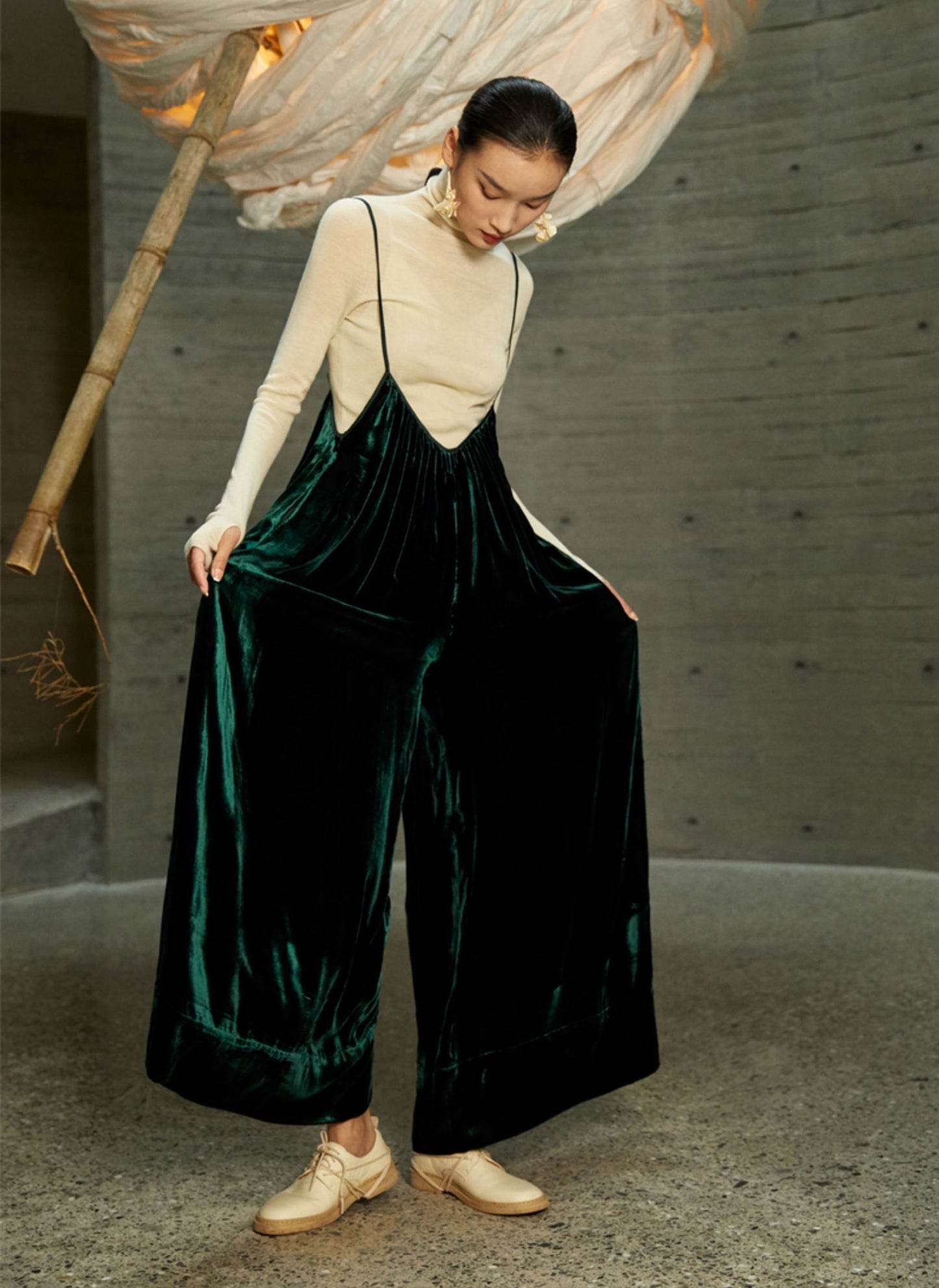Velour One-Piece Wide Leg Pants / Loose Suspender-Overalls