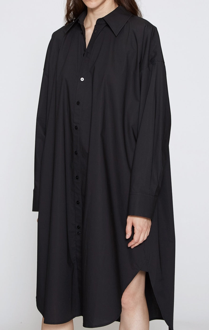 Oversized Shirtdress Black Long Sleeve Poplin / Pointed collar