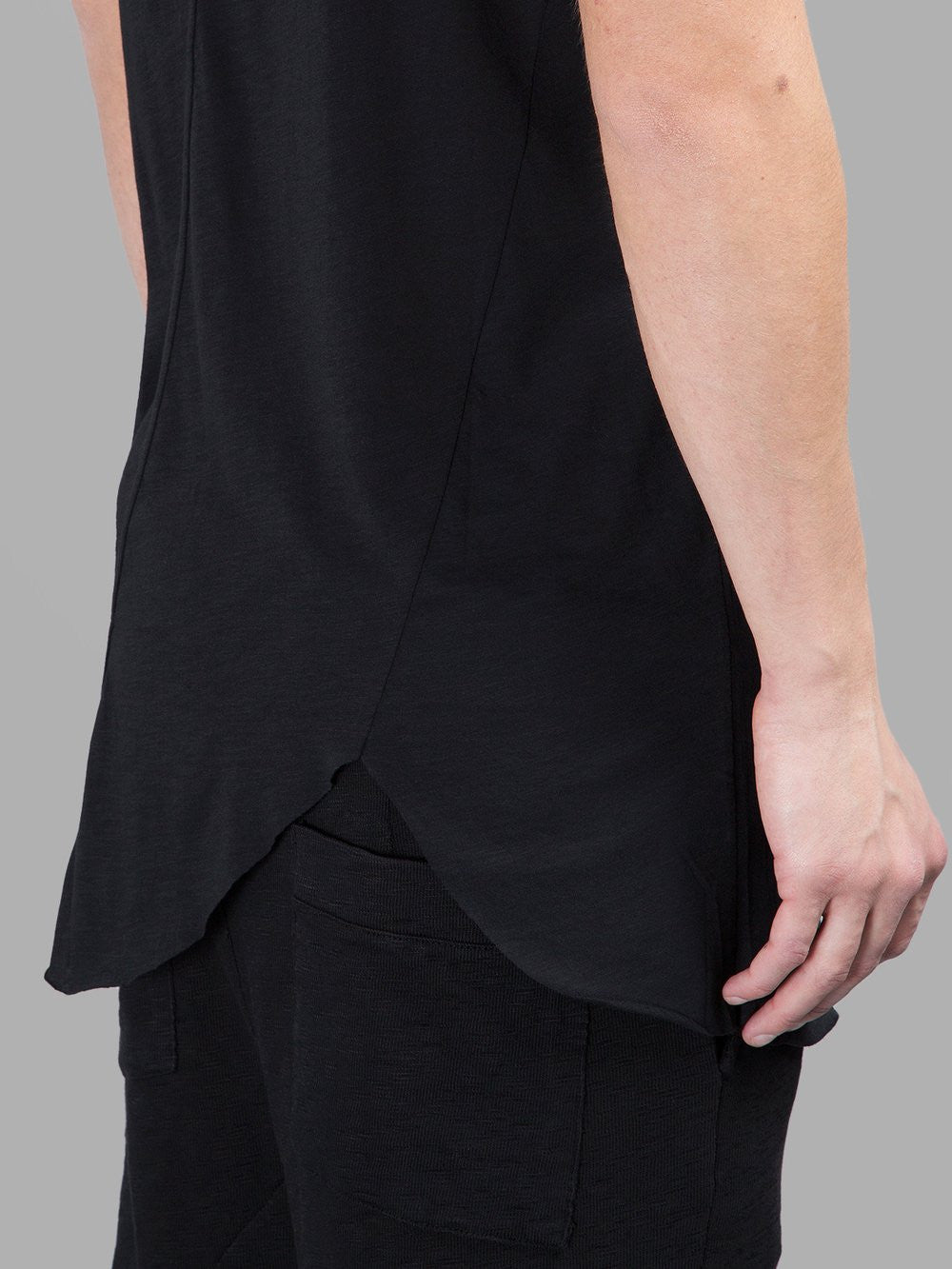 Men's Asymmetric Tshirt / Extended Essential Sleeveless Round Neck Long Tee - Ofelya Boutique