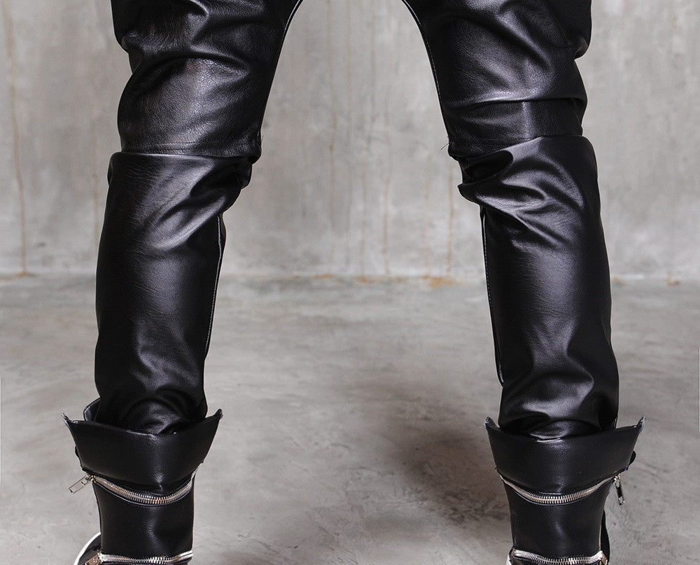 Spanx Quilted Faux Leather Legging In Very Black XS $110 - $63 - From  Marissa