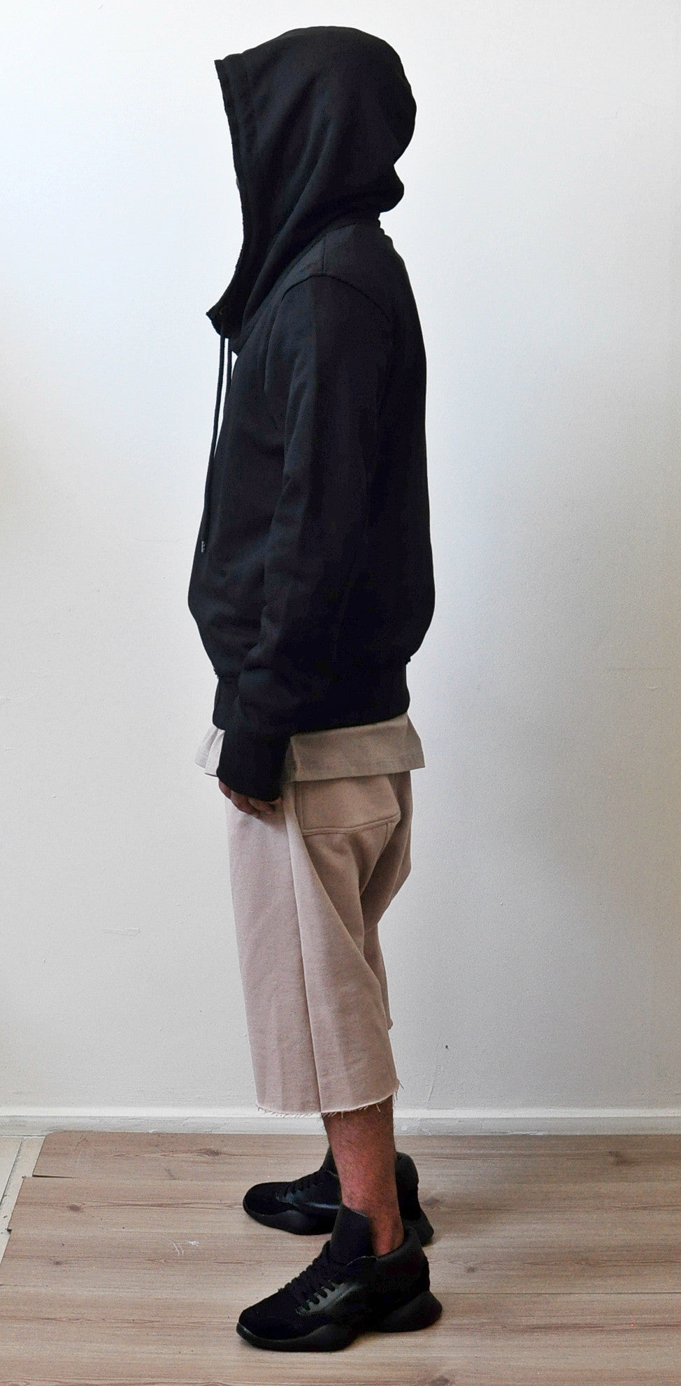 Men's Black Hoodie // Asymmetric Zip Closure // Gloves Sleeve // Big Hood / Oversized Skinny Sweatshirt
